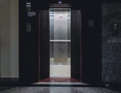 reparatii ascensoare