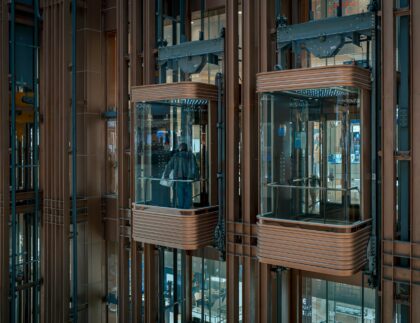 Cum se calculeaza costurile unui lift nou pentru o cladire rezidentiala?