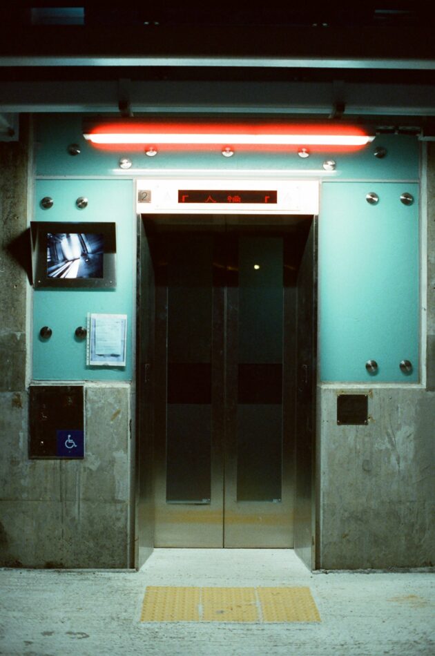 lifturi vs platforme